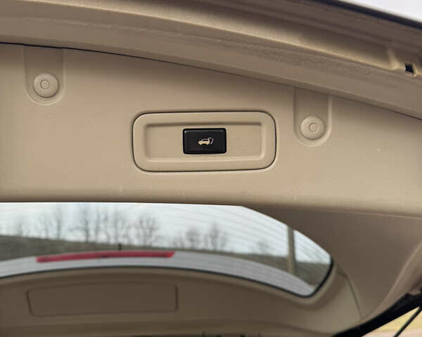 Сірий Ніссан Мурано, об'ємом двигуна 2.49 л та пробігом 266 тис. км за 12000 $, фото 46 на Automoto.ua