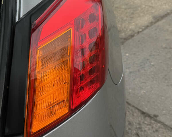 Сірий Ніссан Мурано, об'ємом двигуна 2.49 л та пробігом 266 тис. км за 12000 $, фото 39 на Automoto.ua