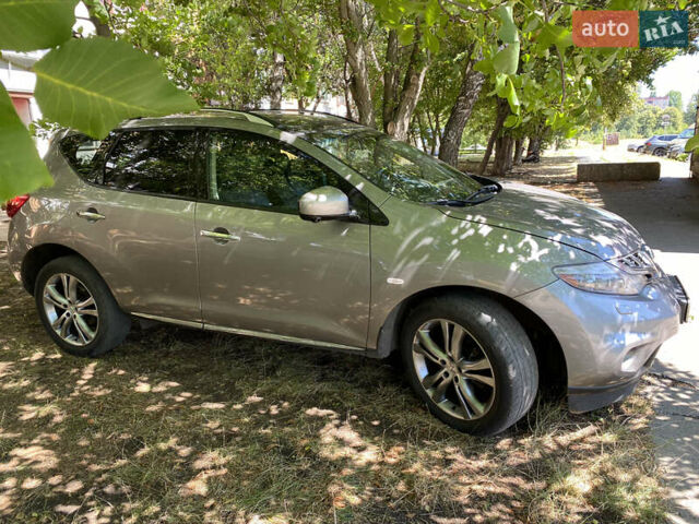 Сірий Ніссан Мурано, об'ємом двигуна 2.49 л та пробігом 266 тис. км за 12000 $, фото 11 на Automoto.ua