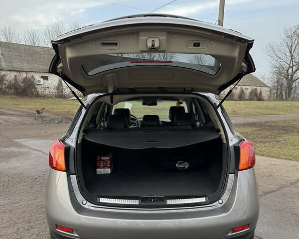 Сірий Ніссан Мурано, об'ємом двигуна 2.49 л та пробігом 266 тис. км за 12000 $, фото 48 на Automoto.ua