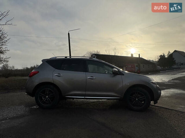 Сірий Ніссан Мурано, об'ємом двигуна 2.49 л та пробігом 266 тис. км за 12000 $, фото 55 на Automoto.ua