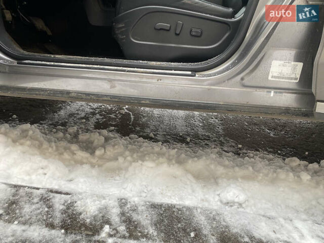 Сірий Ніссан Мурано, об'ємом двигуна 2.49 л та пробігом 266 тис. км за 12000 $, фото 20 на Automoto.ua