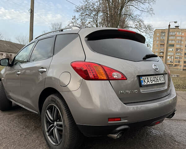 Сірий Ніссан Мурано, об'ємом двигуна 2.49 л та пробігом 266 тис. км за 12000 $, фото 38 на Automoto.ua