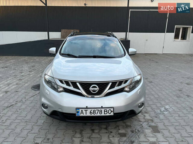 Сірий Ніссан Мурано, об'ємом двигуна 2.49 л та пробігом 266 тис. км за 8900 $, фото 2 на Automoto.ua
