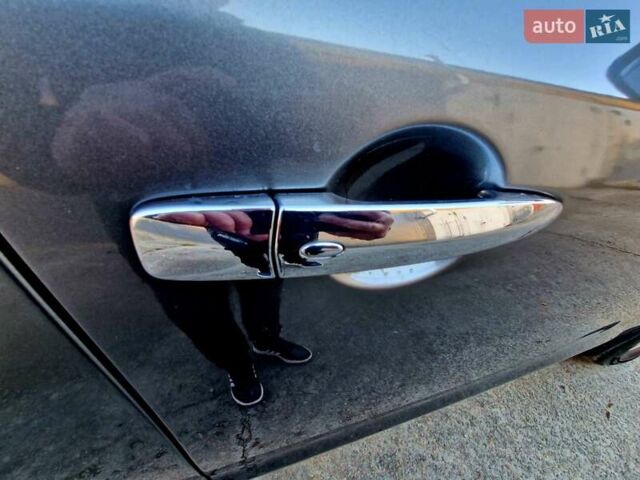 Сірий Ніссан Мурано, об'ємом двигуна 3.5 л та пробігом 156 тис. км за 12000 $, фото 16 на Automoto.ua