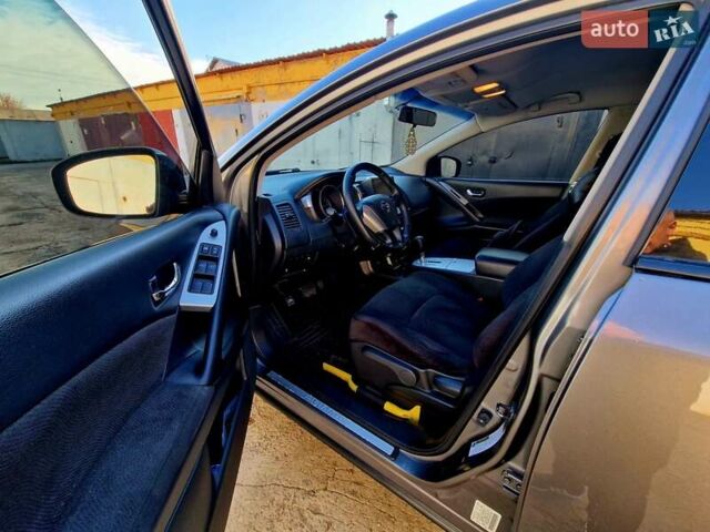 Сірий Ніссан Мурано, об'ємом двигуна 3.5 л та пробігом 156 тис. км за 12000 $, фото 11 на Automoto.ua