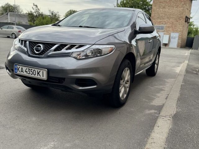 Серый Ниссан Мурано, объемом двигателя 3.5 л и пробегом 150 тыс. км за 9600 $, фото 2 на Automoto.ua