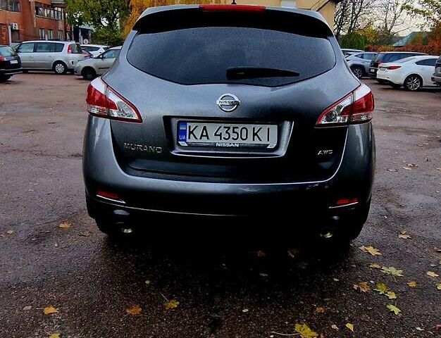 Серый Ниссан Мурано, объемом двигателя 3.5 л и пробегом 105 тыс. км за 12500 $, фото 2 на Automoto.ua