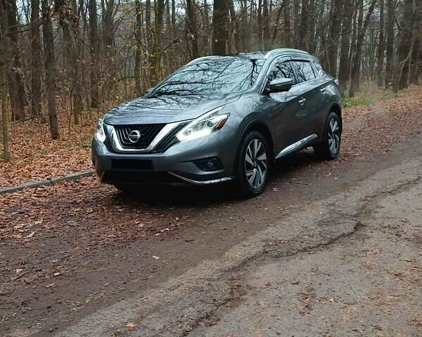 Серый Ниссан Мурано, объемом двигателя 3.5 л и пробегом 111 тыс. км за 15888 $, фото 5 на Automoto.ua