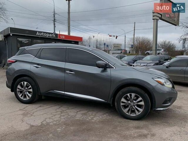 Сірий Ніссан Мурано, об'ємом двигуна 3.5 л та пробігом 230 тис. км за 15340 $, фото 3 на Automoto.ua