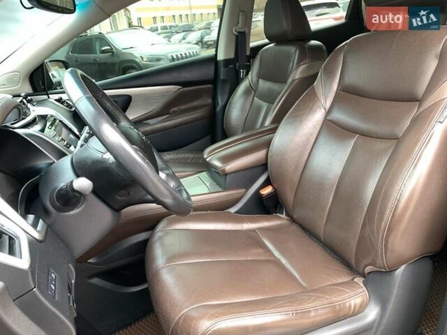 Сірий Ніссан Мурано, об'ємом двигуна 3.5 л та пробігом 230 тис. км за 15340 $, фото 25 на Automoto.ua