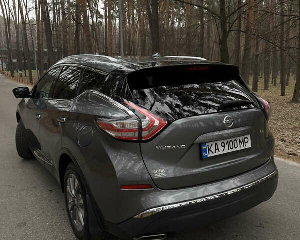 Серый Ниссан Мурано, объемом двигателя 3.5 л и пробегом 207 тыс. км за 13900 $, фото 5 на Automoto.ua