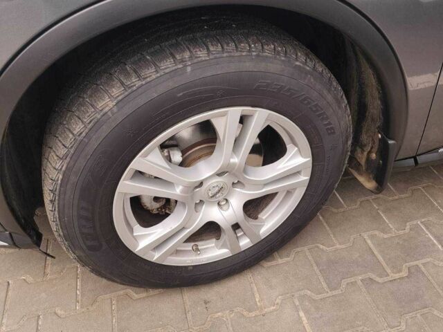 Серый Ниссан Мурано, объемом двигателя 3.5 л и пробегом 202 тыс. км за 17000 $, фото 3 на Automoto.ua