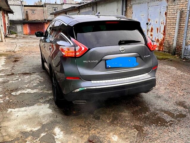 Серый Ниссан Мурано, объемом двигателя 3.5 л и пробегом 140 тыс. км за 15000 $, фото 4 на Automoto.ua