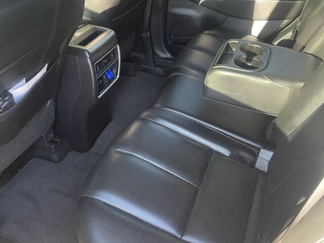 Серый Ниссан Мурано, объемом двигателя 3.5 л и пробегом 257 тыс. км за 16900 $, фото 13 на Automoto.ua