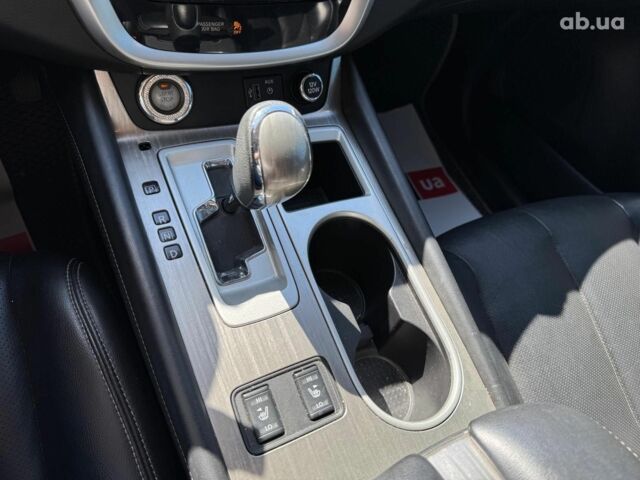 Серый Ниссан Мурано, объемом двигателя 3.5 л и пробегом 167 тыс. км за 16490 $, фото 31 на Automoto.ua