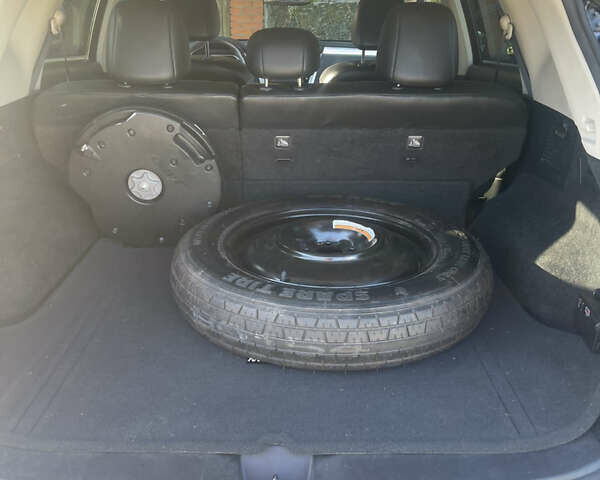 Серый Ниссан Мурано, объемом двигателя 3.5 л и пробегом 257 тыс. км за 17000 $, фото 17 на Automoto.ua