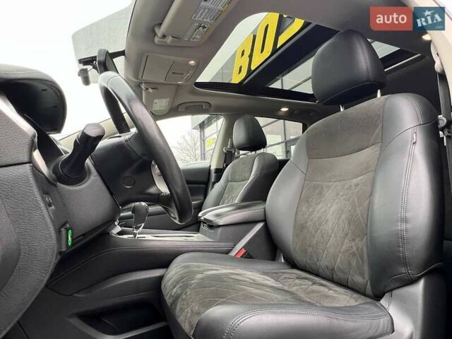 Серый Ниссан Мурано, объемом двигателя 3.5 л и пробегом 150 тыс. км за 15800 $, фото 11 на Automoto.ua