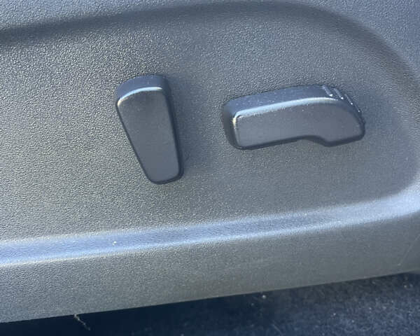 Серый Ниссан Мурано, объемом двигателя 3.5 л и пробегом 257 тыс. км за 17000 $, фото 15 на Automoto.ua