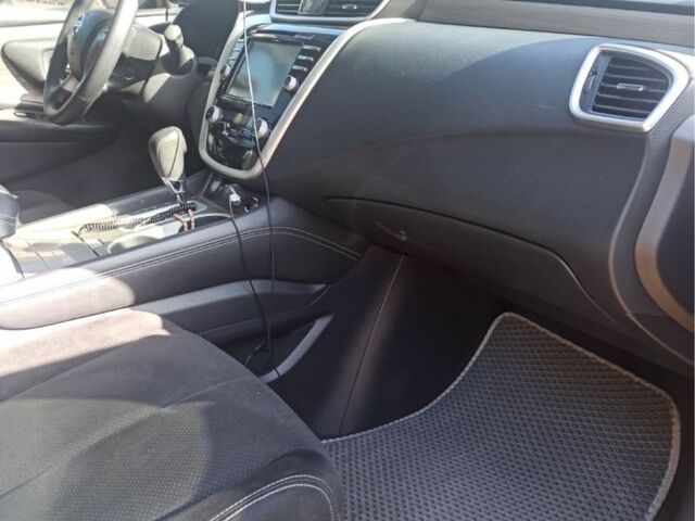 Серый Ниссан Мурано, объемом двигателя 3.5 л и пробегом 162 тыс. км за 14000 $, фото 17 на Automoto.ua