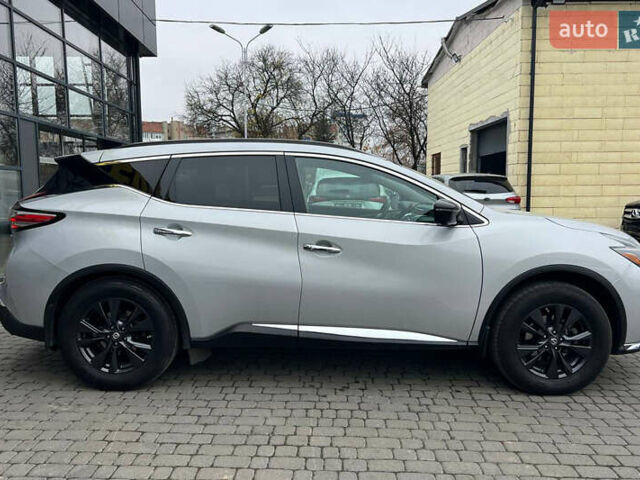 Серый Ниссан Мурано, объемом двигателя 3.5 л и пробегом 150 тыс. км за 15800 $, фото 6 на Automoto.ua