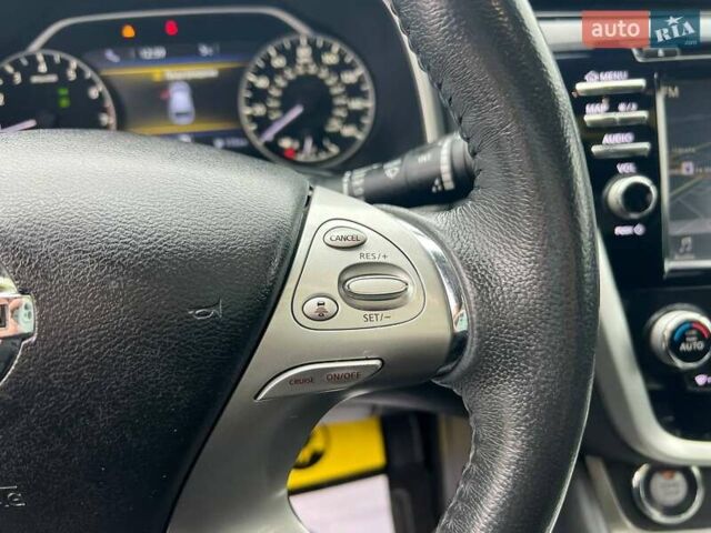 Серый Ниссан Мурано, объемом двигателя 3.5 л и пробегом 150 тыс. км за 15800 $, фото 17 на Automoto.ua