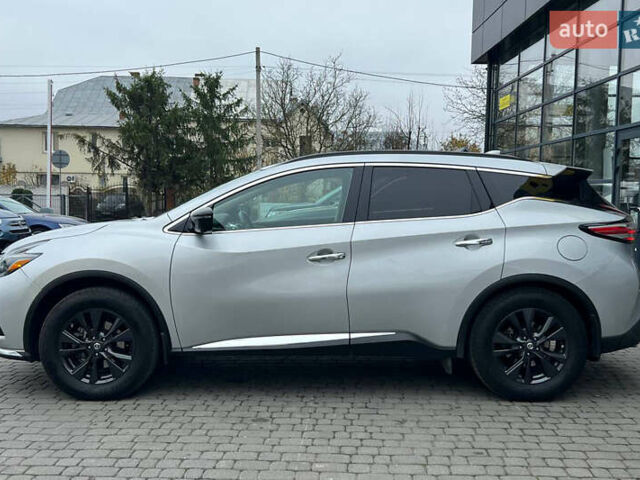 Серый Ниссан Мурано, объемом двигателя 3.5 л и пробегом 150 тыс. км за 15800 $, фото 2 на Automoto.ua