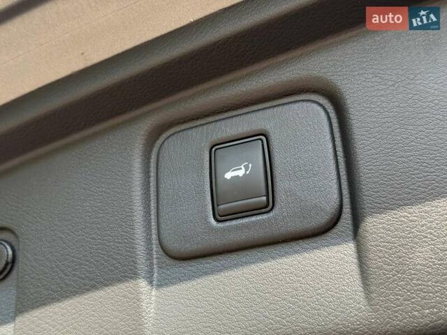 Сірий Ніссан Мурано, об'ємом двигуна 3.5 л та пробігом 96 тис. км за 16900 $, фото 26 на Automoto.ua