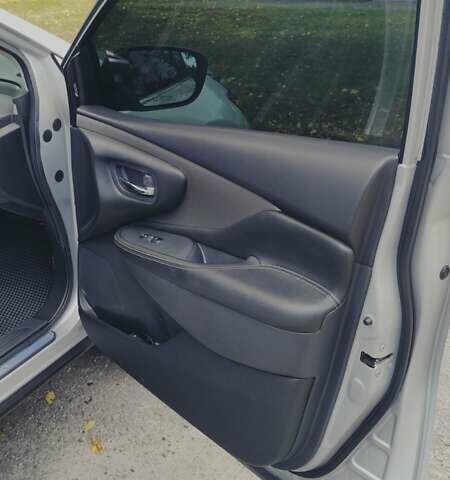 Сірий Ніссан Мурано, об'ємом двигуна 3.5 л та пробігом 62 тис. км за 21000 $, фото 5 на Automoto.ua