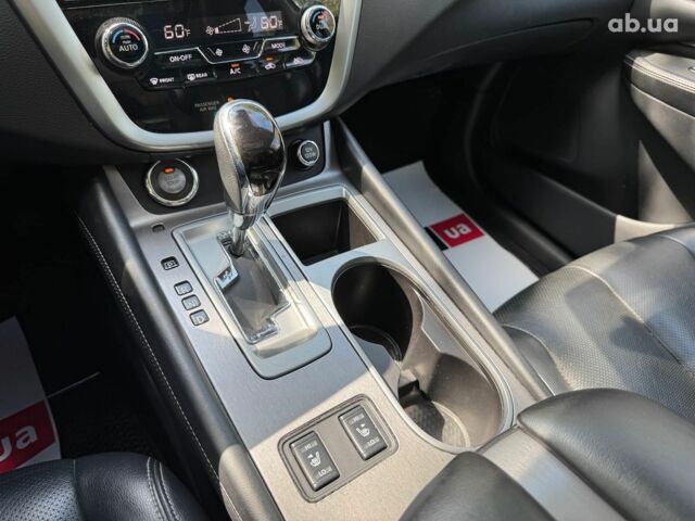 Серый Ниссан Мурано, объемом двигателя 3.5 л и пробегом 148 тыс. км за 21990 $, фото 31 на Automoto.ua