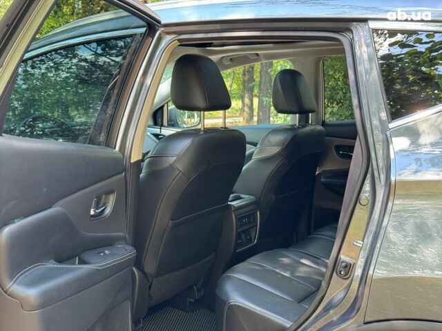 Серый Ниссан Мурано, объемом двигателя 3.5 л и пробегом 148 тыс. км за 21990 $, фото 15 на Automoto.ua