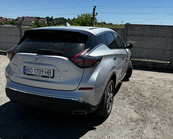 Серый Ниссан Мурано, объемом двигателя 3.5 л и пробегом 88 тыс. км за 19500 $, фото 4 на Automoto.ua