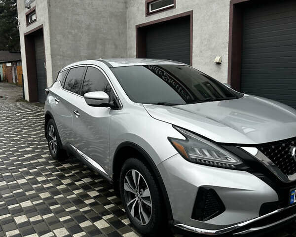 Серый Ниссан Мурано, объемом двигателя 3.5 л и пробегом 118 тыс. км за 17700 $, фото 1 на Automoto.ua