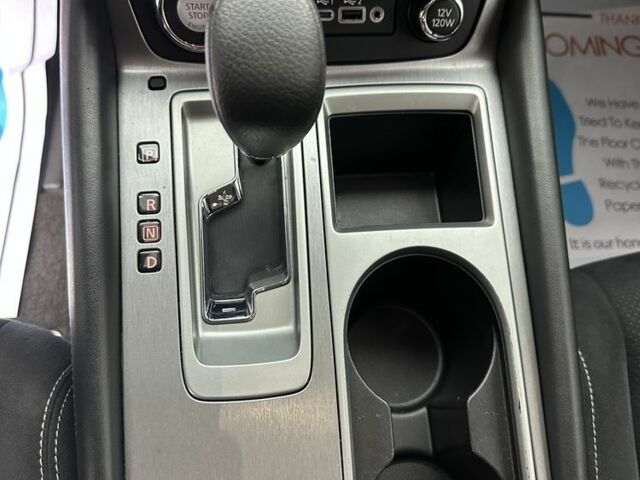 Серый Ниссан Мурано, объемом двигателя 3.5 л и пробегом 43 тыс. км за 19500 $, фото 12 на Automoto.ua