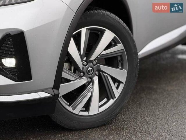 Серый Ниссан Мурано, объемом двигателя 3.5 л и пробегом 55 тыс. км за 26500 $, фото 6 на Automoto.ua