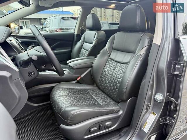 Серый Ниссан Мурано, объемом двигателя 3.5 л и пробегом 32 тыс. км за 24300 $, фото 8 на Automoto.ua