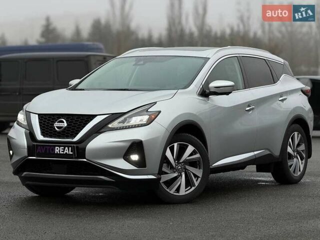Серый Ниссан Мурано, объемом двигателя 3.5 л и пробегом 55 тыс. км за 26500 $, фото 1 на Automoto.ua