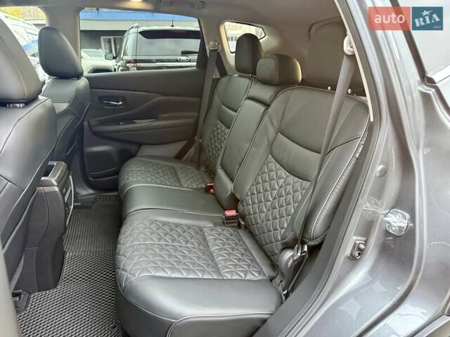 Серый Ниссан Мурано, объемом двигателя 3.5 л и пробегом 32 тыс. км за 24300 $, фото 9 на Automoto.ua