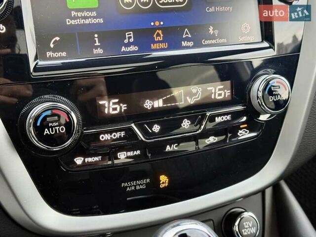 Серый Ниссан Мурано, объемом двигателя 3.5 л и пробегом 32 тыс. км за 24300 $, фото 16 на Automoto.ua