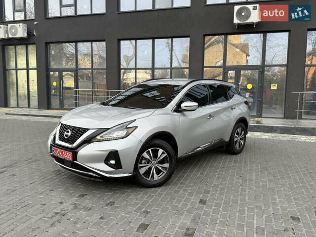 Серый Ниссан Мурано, объемом двигателя 3.5 л и пробегом 132 тыс. км за 20500 $, фото 1 на Automoto.ua