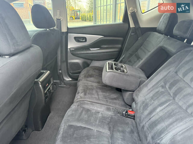 Серый Ниссан Мурано, объемом двигателя 3.5 л и пробегом 132 тыс. км за 20500 $, фото 33 на Automoto.ua