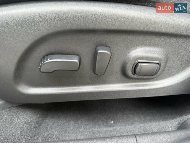 Серый Ниссан Мурано, объемом двигателя 3.5 л и пробегом 132 тыс. км за 20500 $, фото 40 на Automoto.ua