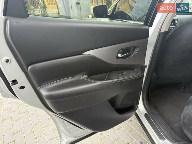 Серый Ниссан Мурано, объемом двигателя 3.5 л и пробегом 132 тыс. км за 20500 $, фото 32 на Automoto.ua