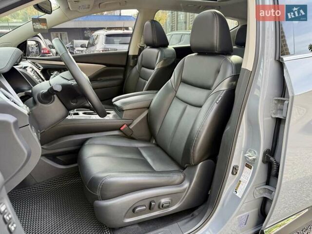 Сірий Ніссан Мурано, об'ємом двигуна 3.5 л та пробігом 42 тис. км за 28800 $, фото 7 на Automoto.ua