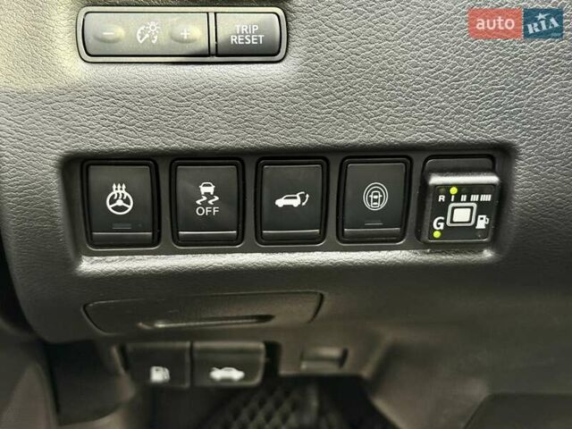 Сірий Ніссан Мурано, об'ємом двигуна 3.5 л та пробігом 42 тис. км за 28800 $, фото 21 на Automoto.ua