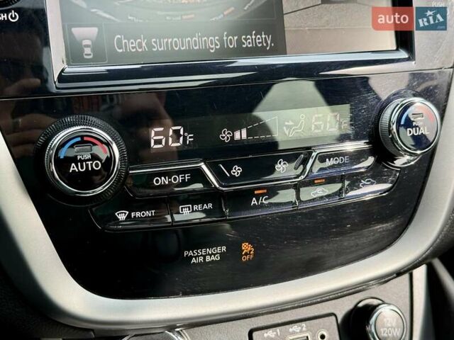 Сірий Ніссан Мурано, об'ємом двигуна 3.5 л та пробігом 42 тис. км за 28800 $, фото 16 на Automoto.ua