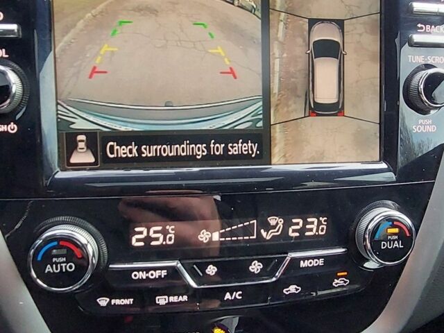 Сірий Ніссан Мурано, об'ємом двигуна 3.5 л та пробігом 1 тис. км за 27999 $, фото 5 на Automoto.ua