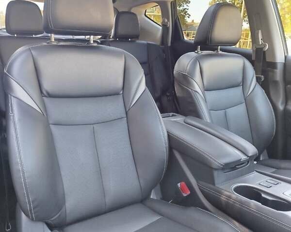 Серый Ниссан Мурано, объемом двигателя 3.5 л и пробегом 74 тыс. км за 22100 $, фото 12 на Automoto.ua