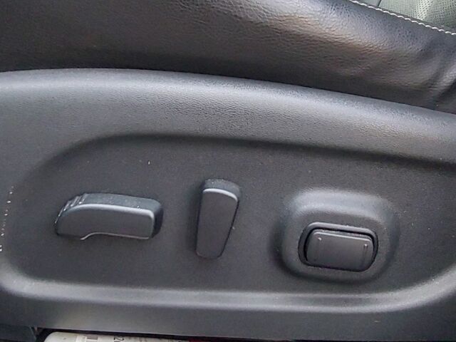 Сірий Ніссан Мурано, об'ємом двигуна 3.5 л та пробігом 1 тис. км за 27999 $, фото 8 на Automoto.ua