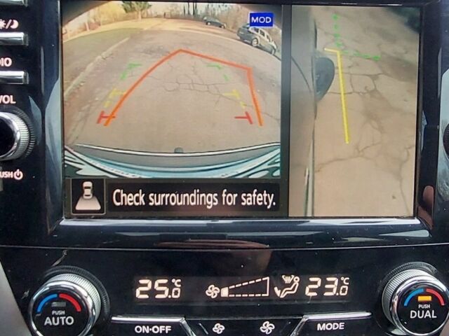 Сірий Ніссан Мурано, об'ємом двигуна 3.5 л та пробігом 1 тис. км за 27999 $, фото 4 на Automoto.ua